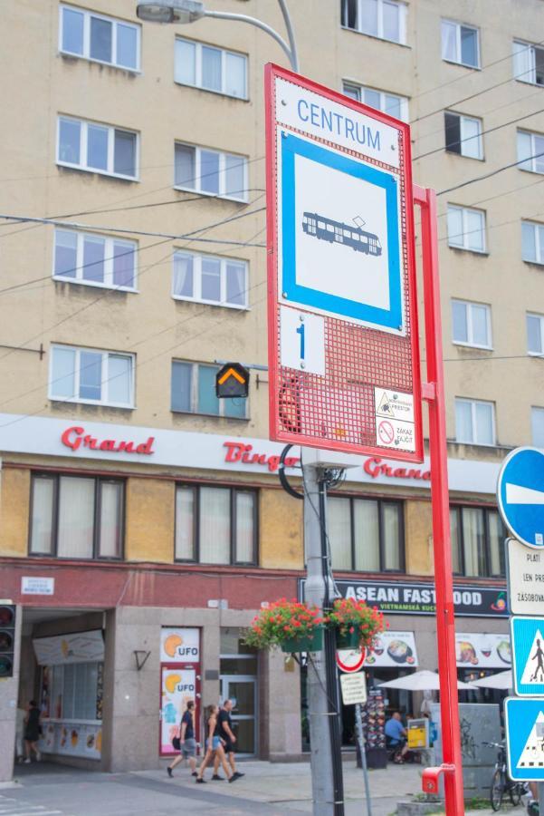 Iren Apartment Bratislava Esterno foto