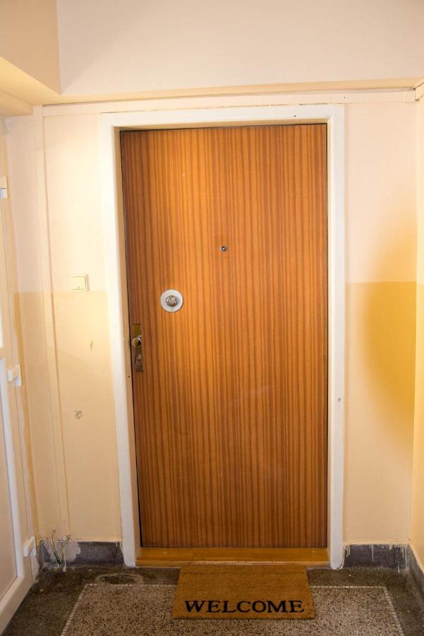 Iren Apartment Bratislava Esterno foto